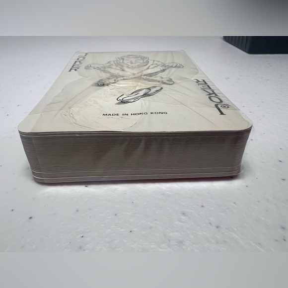 New Sealed Vintage Playing Cards Reno Nevada Rainbow Hong Kong - Picture 6 of 6